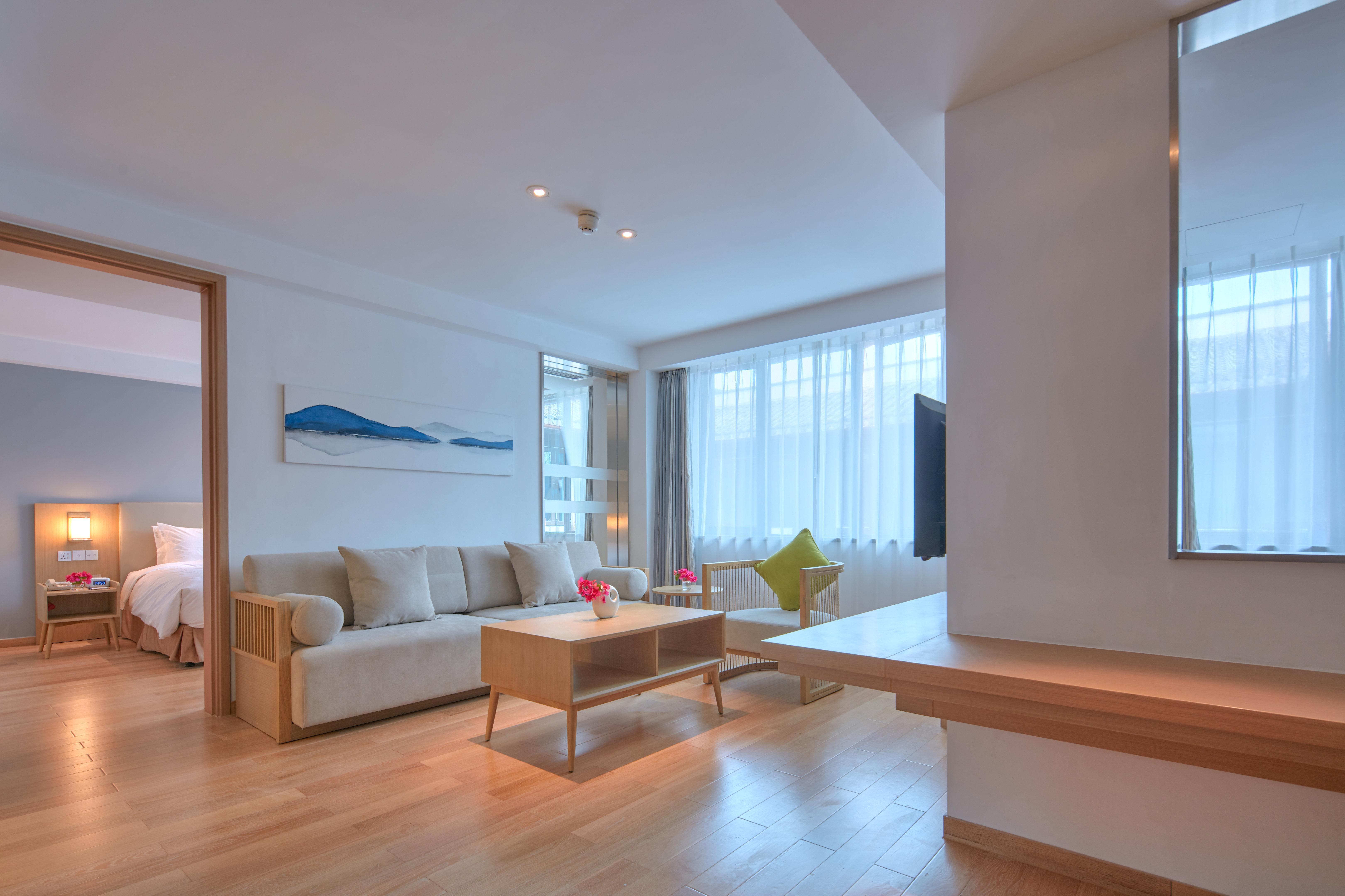 Holiday Inn Express Zhejiang Qianxia Lake By Ihg Qingtian エクステリア 写真